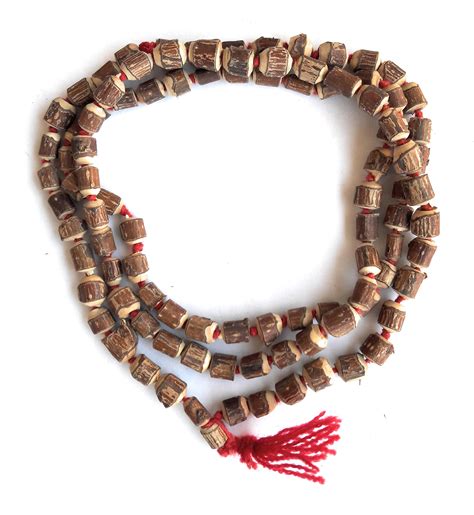 How to make a Tulasi japa mala .